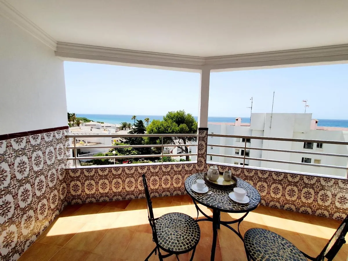 Luna Beach Seafront Marbella 0*,