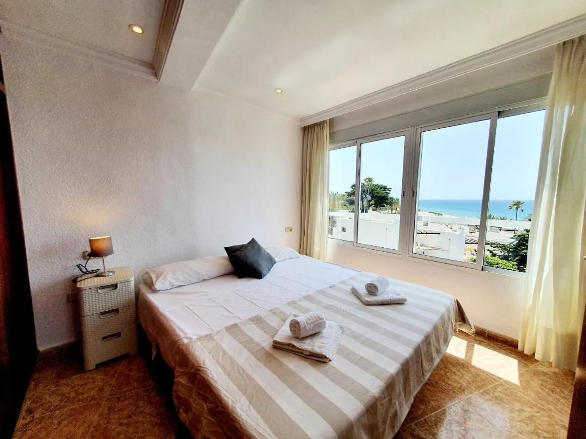 Luna Beach Seafront Marbella Apartment